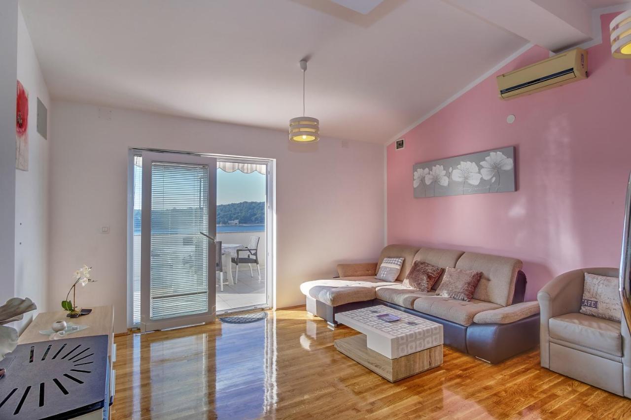 Apartments Zerjav Mali Lošinj Exterior foto